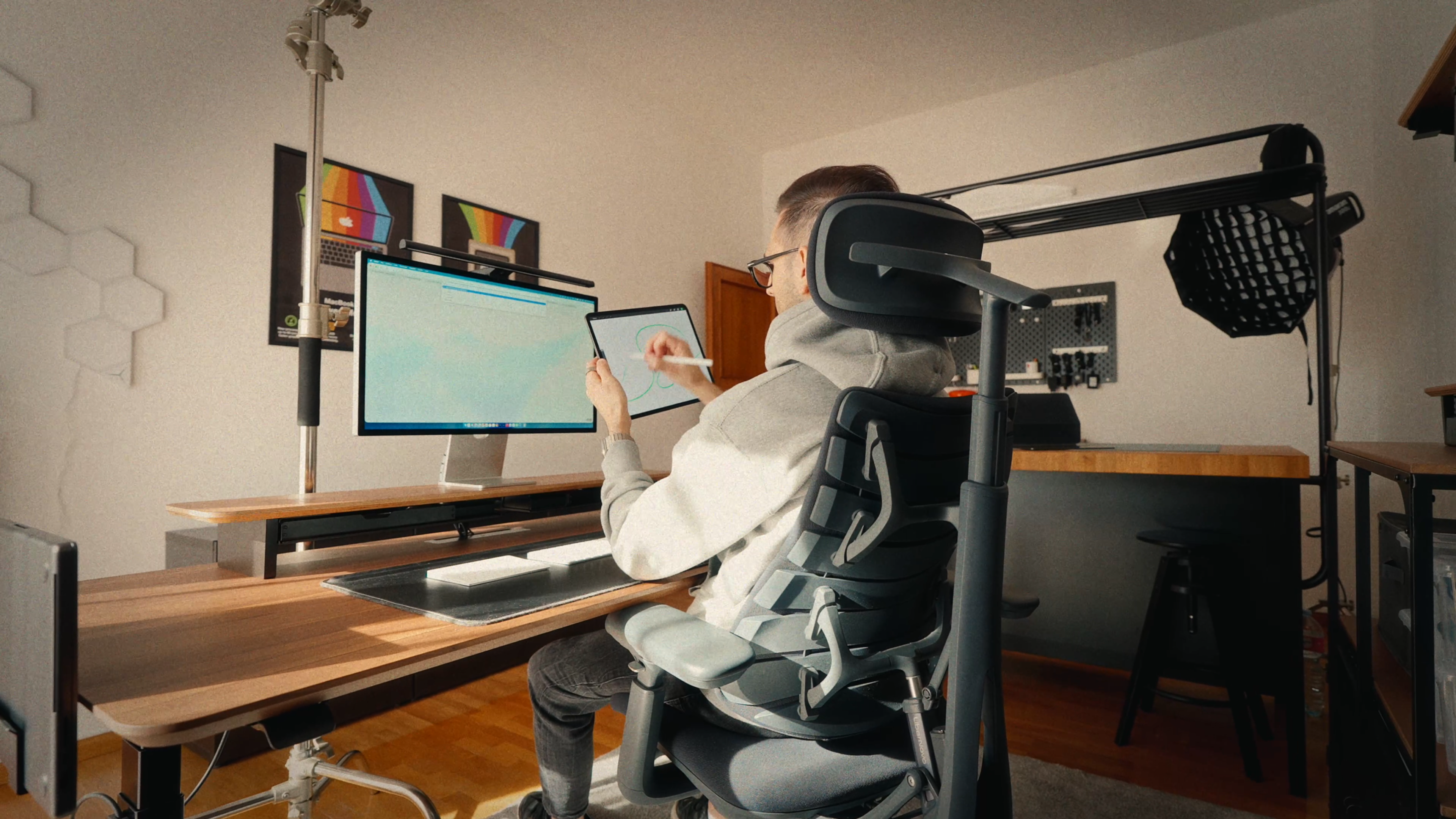 How Movement Improves Focus & Energy: How Ergonomics Boost Productivity